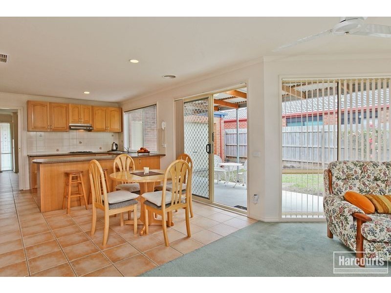 21 Gillian Place, Pakenham VIC 3810