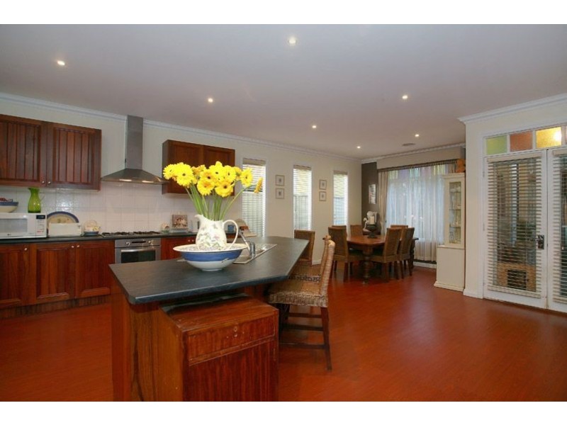 54 Flinders Chase, Pakenham VIC 3810