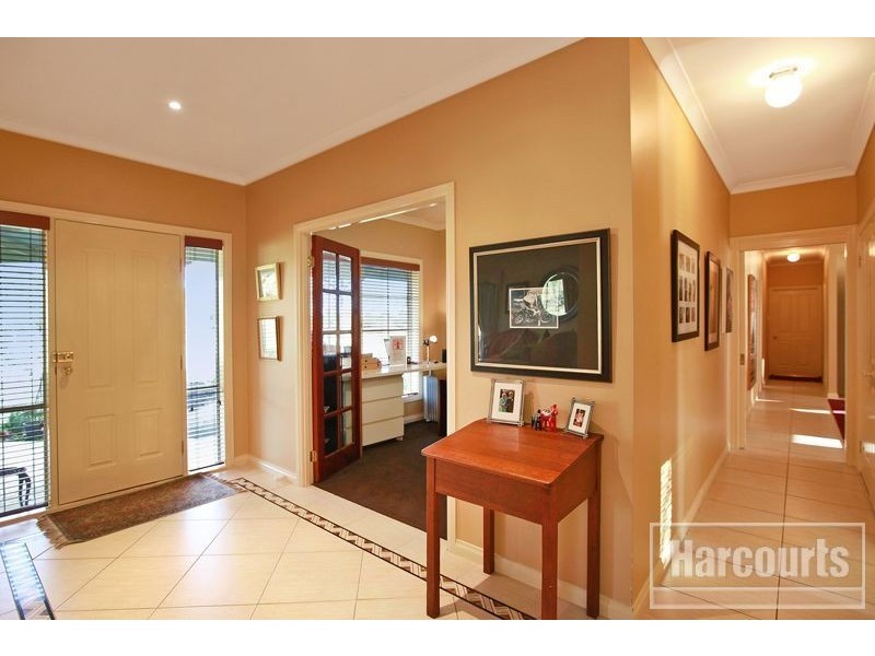 230 Fourteen Mile Road, Garfield VIC 3814