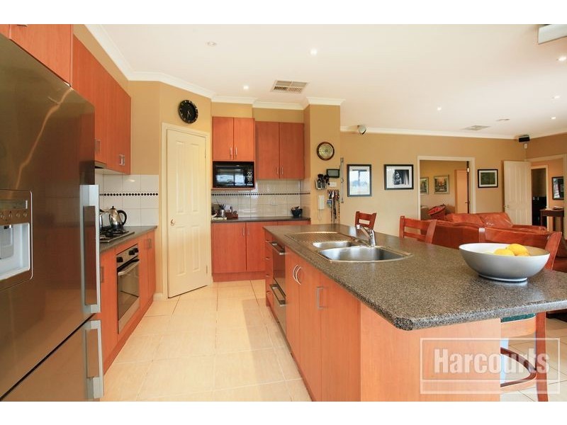 230 Fourteen Mile Road, Garfield VIC 3814