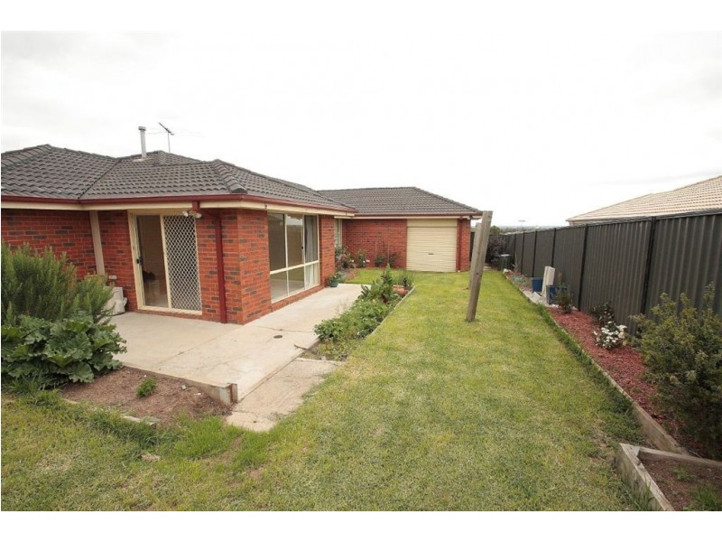 9 Harmony Court, Pakenham VIC 3810