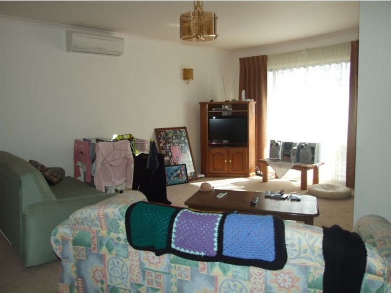 10/19 Eagle Drive, Pakenham VIC 3810