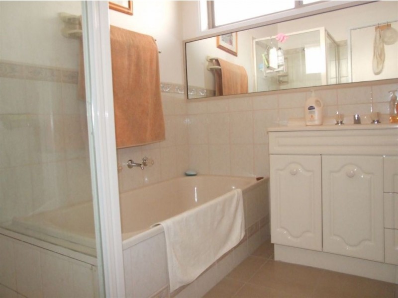 10/19 Eagle Drive, Pakenham VIC 3810