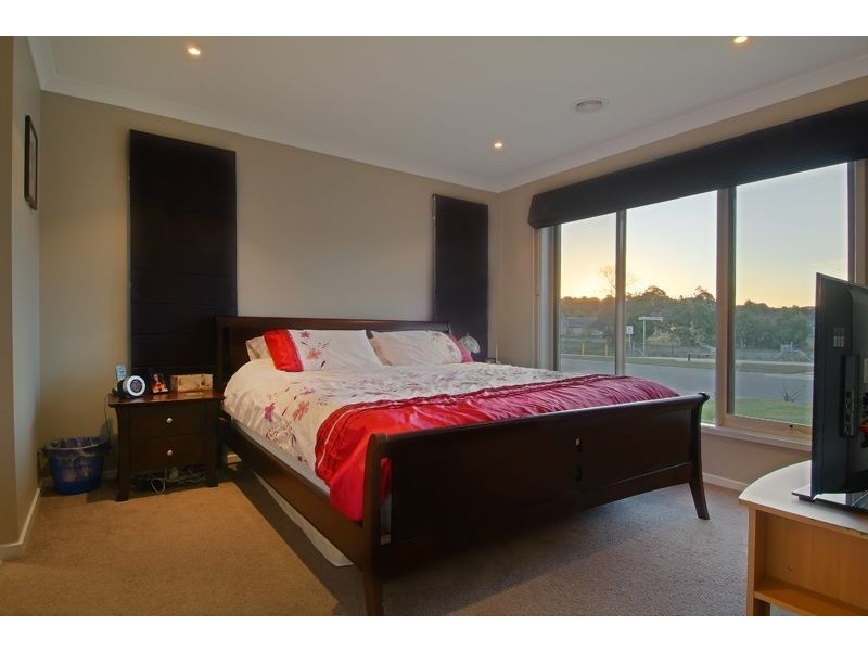 66 Algerd Way, Pakenham VIC 3810