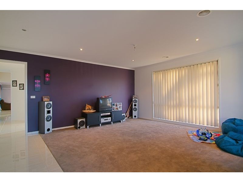 3 Snow Gum Court, Pakenham VIC 3810