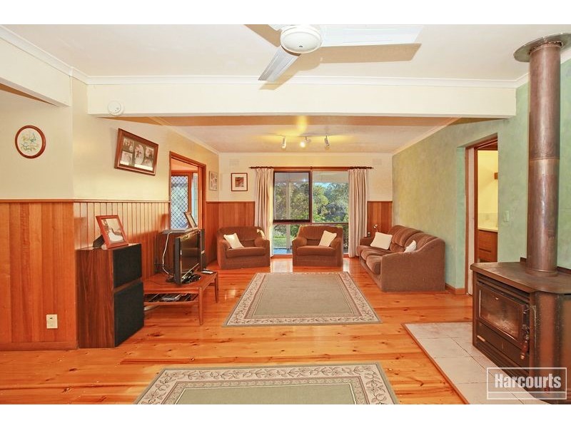 122 Mann Road Court, Pakenham Upper VIC 3810