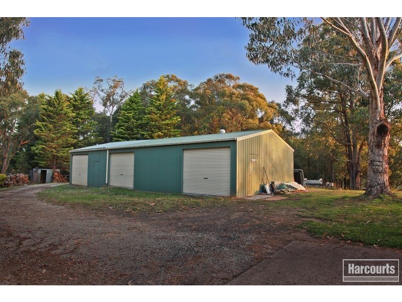 122 Mann Road Court, Pakenham Upper VIC 3810