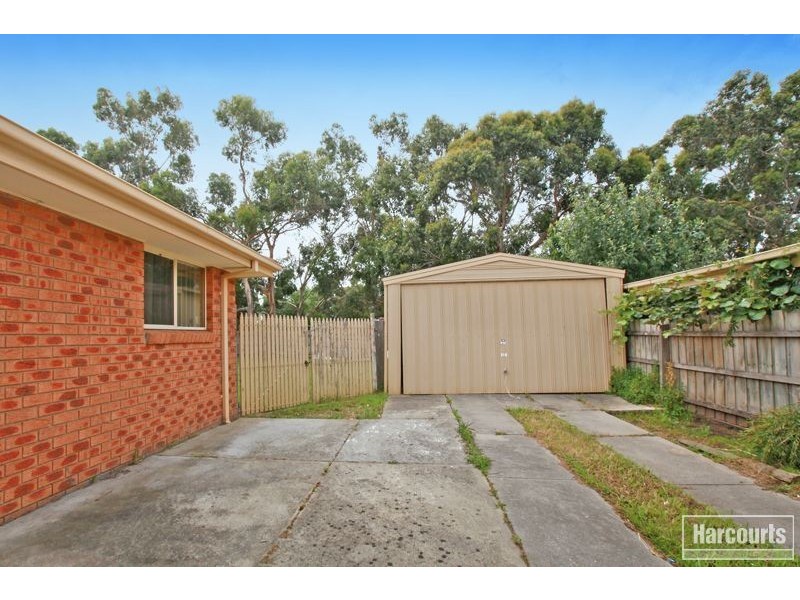 26 Pommel Street, Pakenham VIC 3810