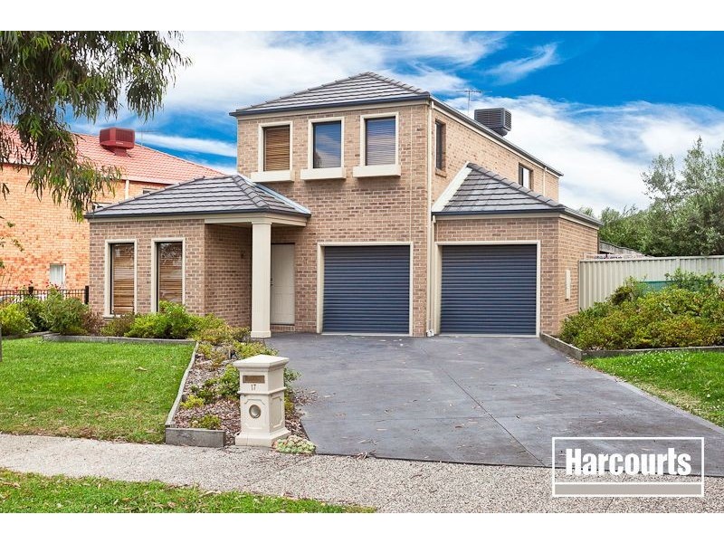 17 Arbour Rise, Pakenham VIC 3810
