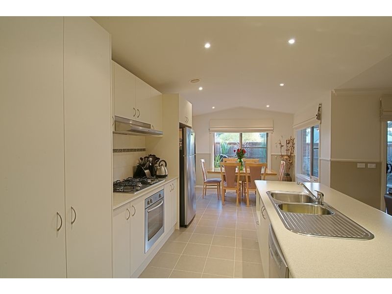 1 Mia Drive, Pakenham VIC 3810