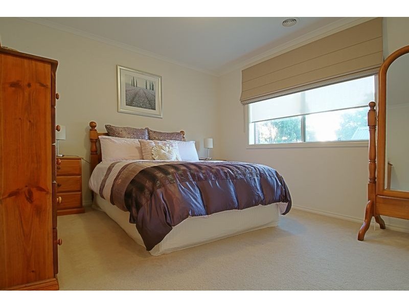 1 Mia Drive, Pakenham VIC 3810