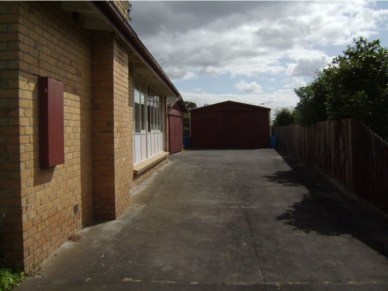 12 Henry Street, Koo Wee Rup VIC 3981