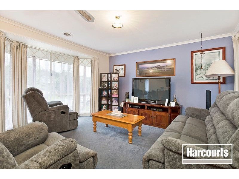 21 Union Avenue, Pakenham VIC 3810