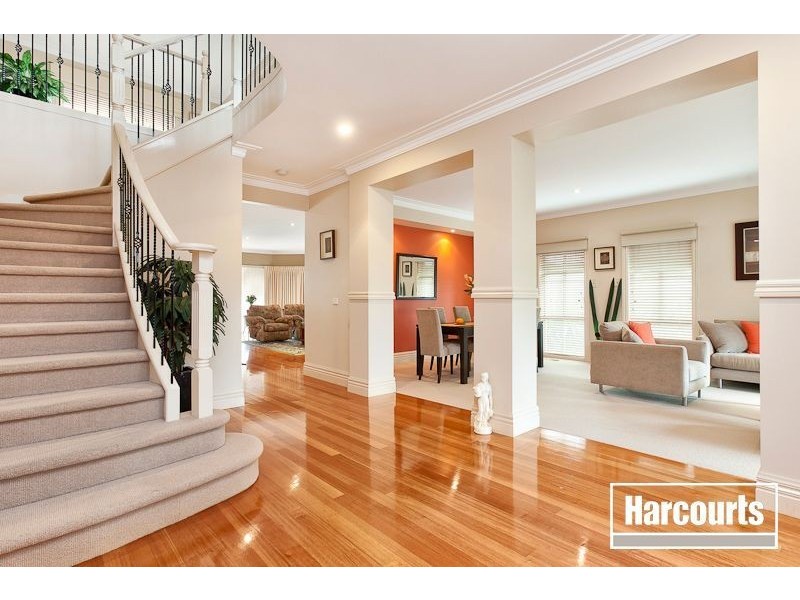 28 Flinders Chase, Pakenham VIC 3810