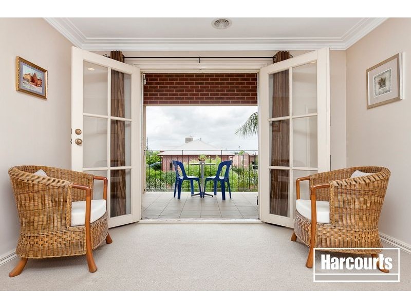 28 Flinders Chase, Pakenham VIC 3810