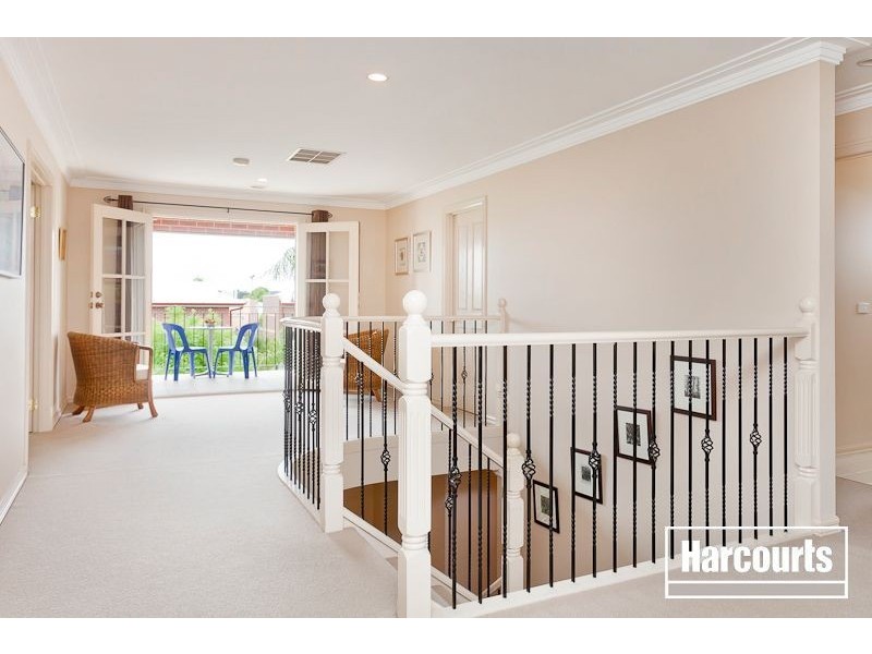 28 Flinders Chase, Pakenham VIC 3810