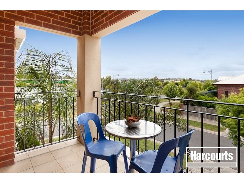 28 Flinders Chase, Pakenham VIC 3810