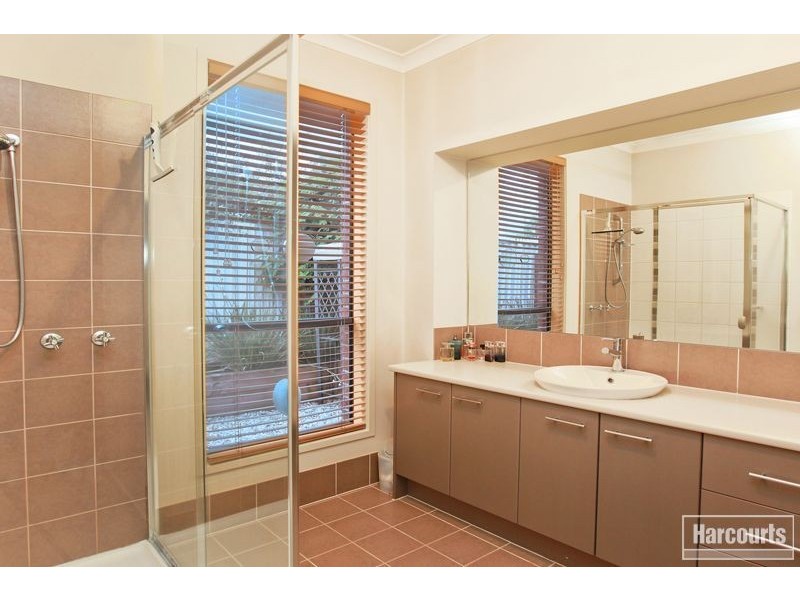 15 Murchison Link, Pakenham VIC 3810