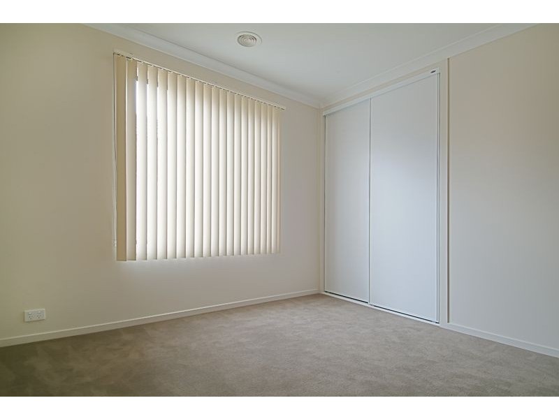 34 Victory Drive, Pakenham VIC 3810