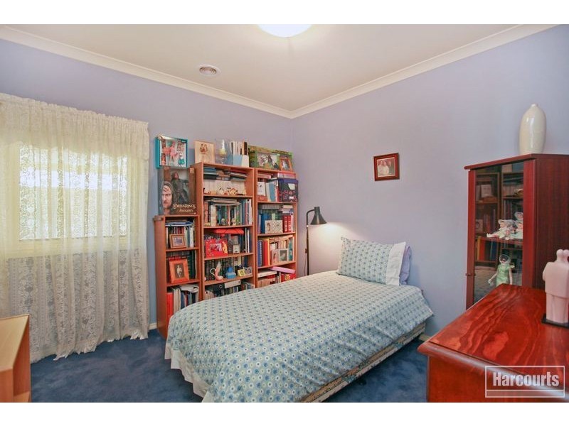 5 Catherine Place, Pakenham VIC 3810