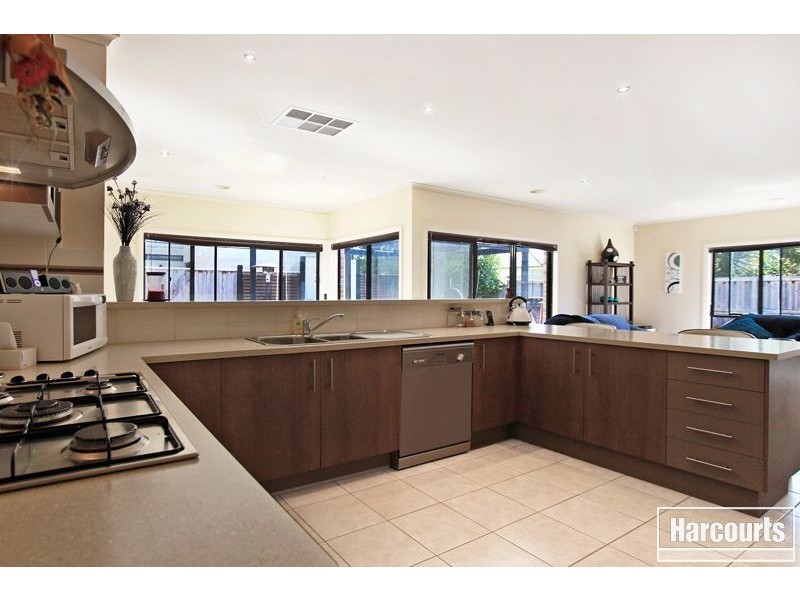 13 Reidel Avenue, Pakenham VIC 3810