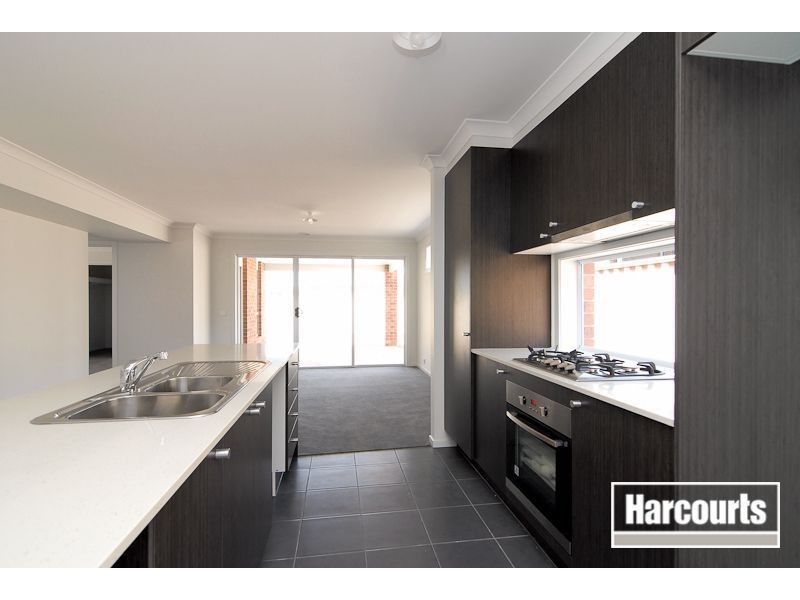 41 Victory Drive, Pakenham VIC 3810