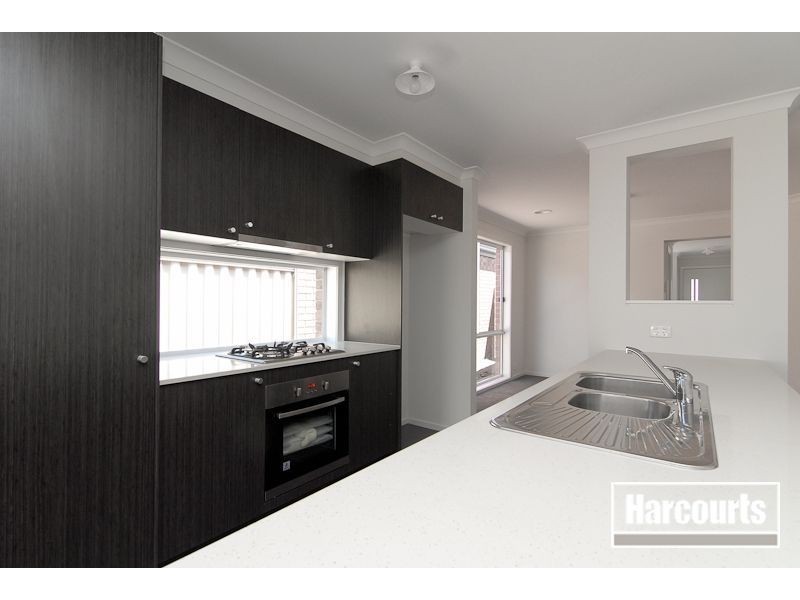 41 Victory Drive, Pakenham VIC 3810