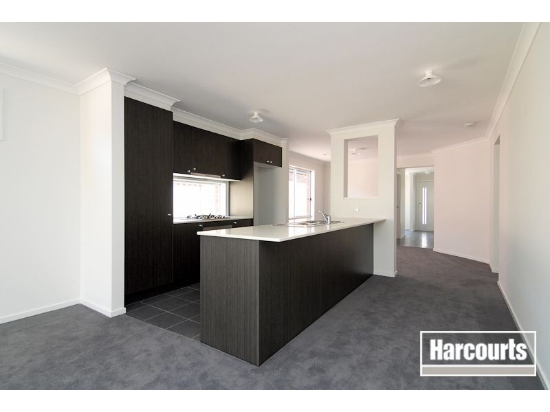 41 Victory Drive, Pakenham VIC 3810