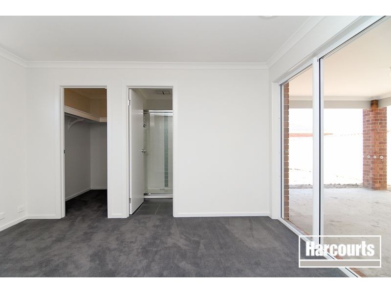 41 Victory Drive, Pakenham VIC 3810
