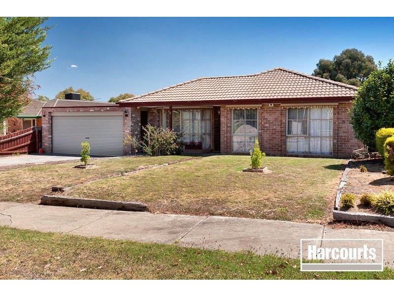 5 McNamara Court, Pakenham VIC 3810
