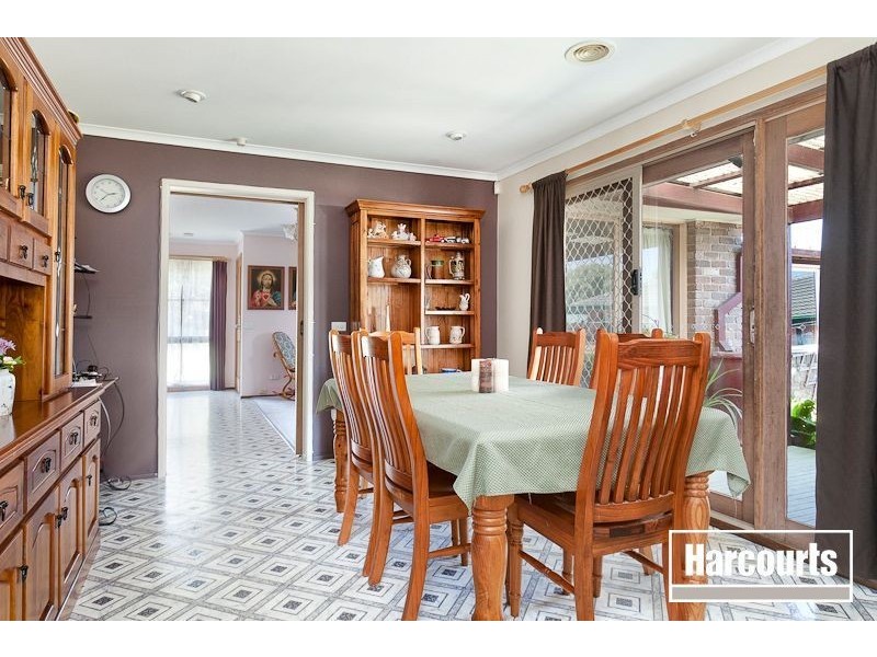 5 McNamara Court, Pakenham VIC 3810