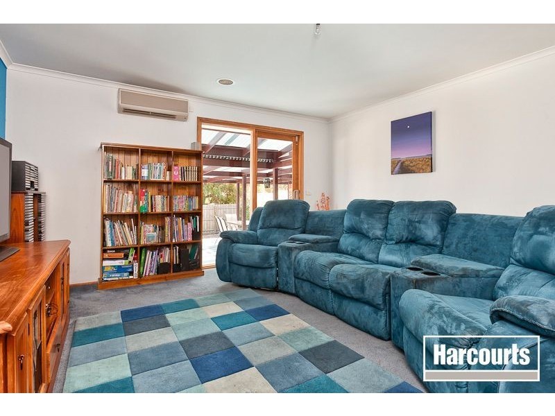 5 McNamara Court, Pakenham VIC 3810