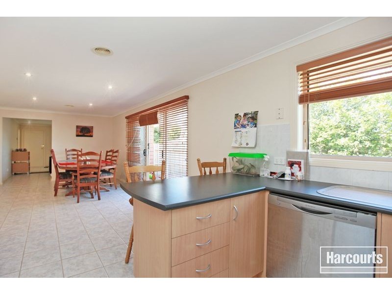 19 Donday Court, Pakenham VIC 3810