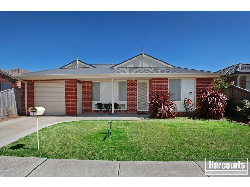 4 Arden Avenue, Pakenham VIC 3810