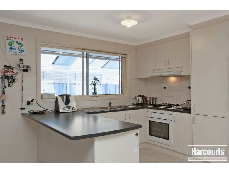 4 Arden Avenue, Pakenham VIC 3810