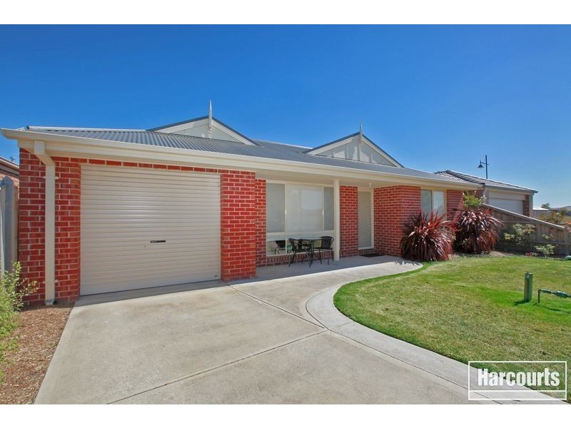 4 Arden Avenue, Pakenham VIC 3810