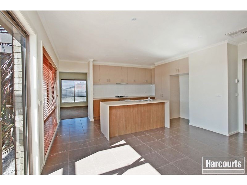 135 Webster Way, Pakenham VIC 3810
