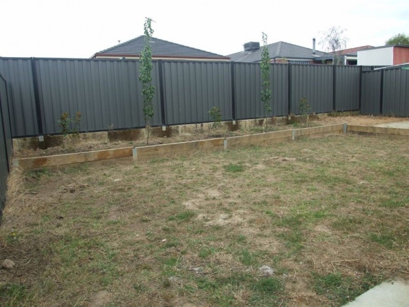 126 Windermere Blvd, Pakenham VIC 3810