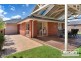 15 Sir Thomas Drive, Pakenham VIC 3810