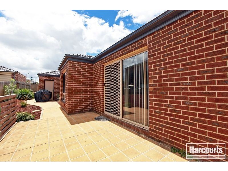 23 Manna Gum Drive, Pakenham VIC 3810