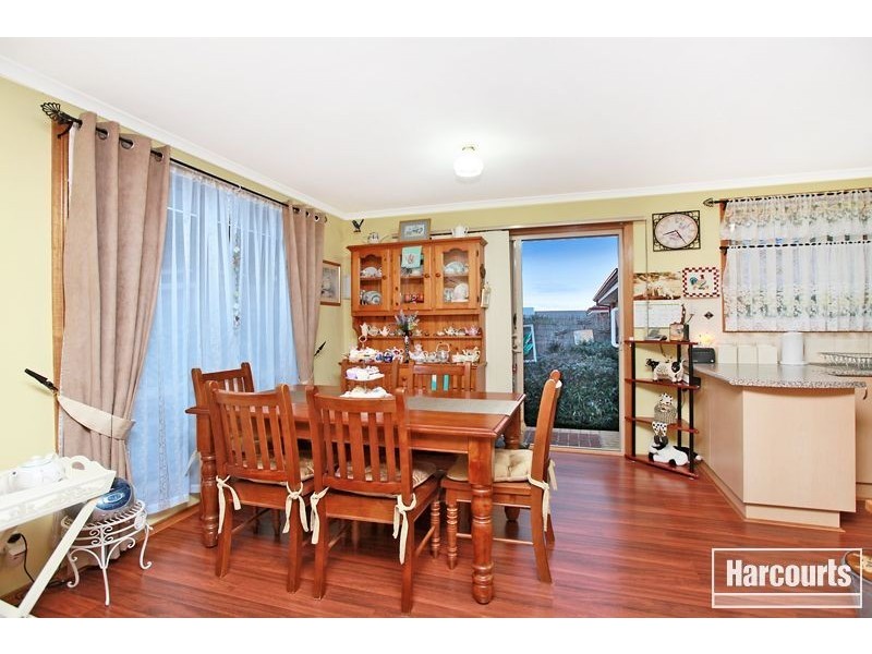 65 Pommel Street, Pakenham VIC 3810