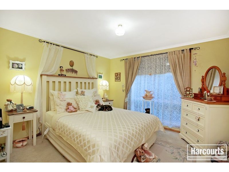 65 Pommel Street, Pakenham VIC 3810