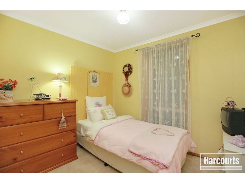 65 Pommel Street, Pakenham VIC 3810