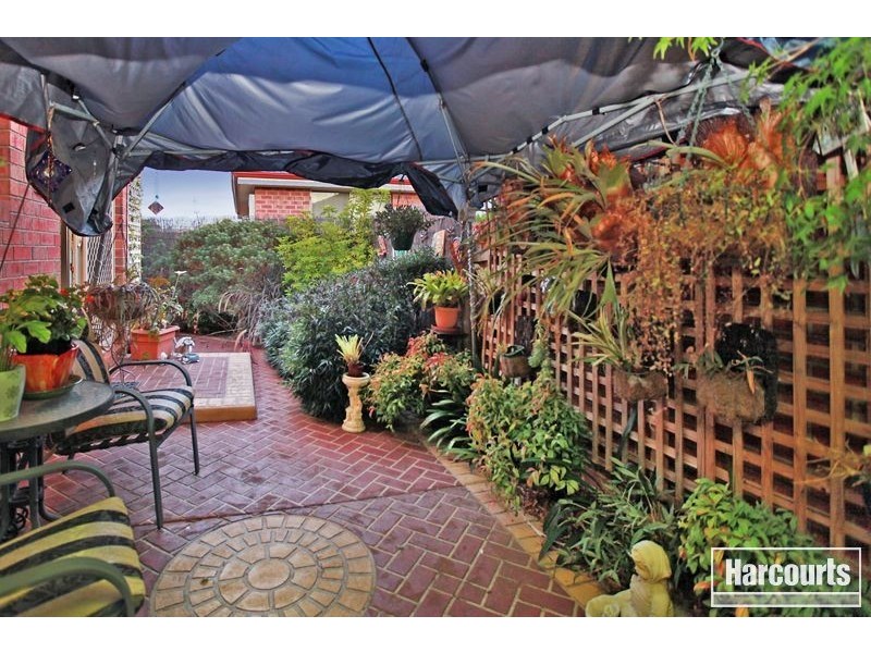 65 Pommel Street, Pakenham VIC 3810