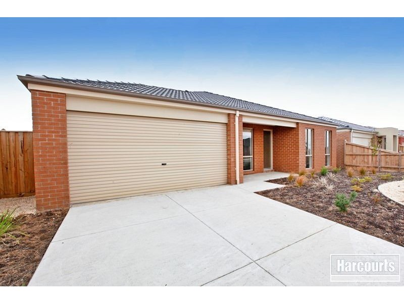 5 Elwood Avenue, Pakenham VIC 3810