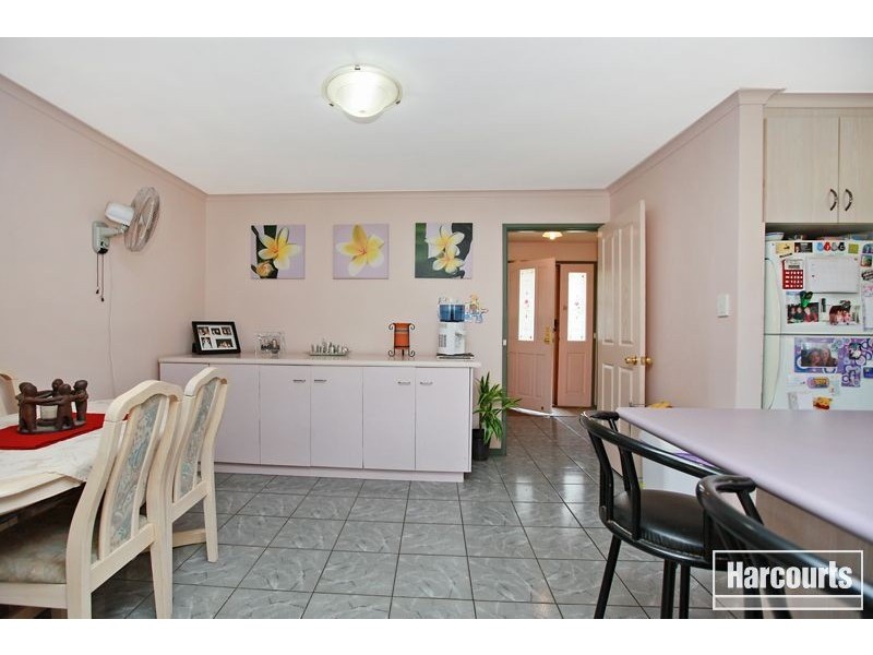 24 Railway Avenue, Tynong VIC 3813