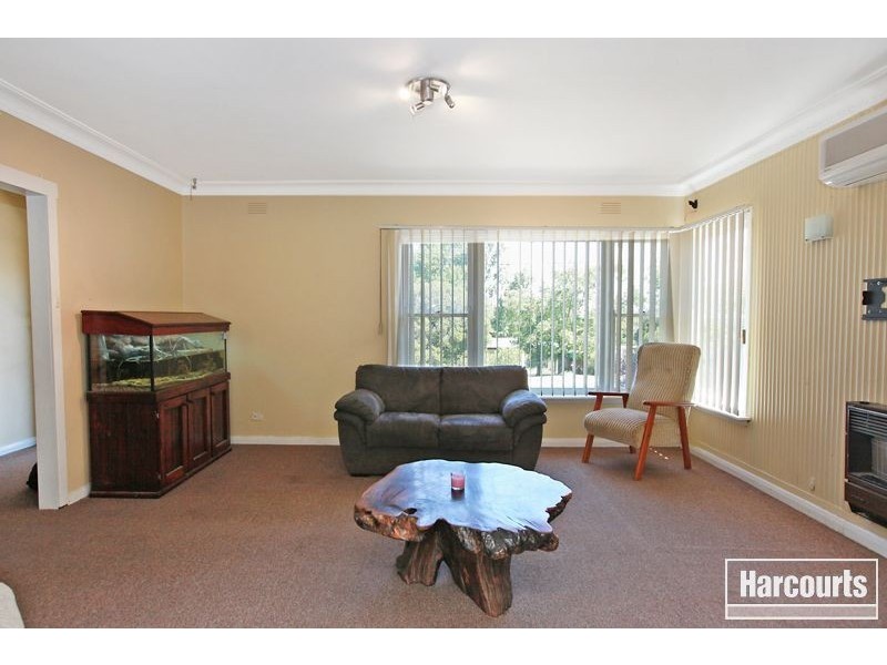 9 Gardenia Street, Pakenham VIC 3810