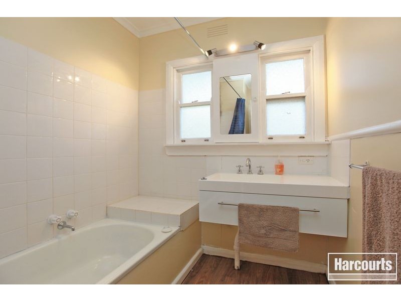 9 Gardenia Street, Pakenham VIC 3810