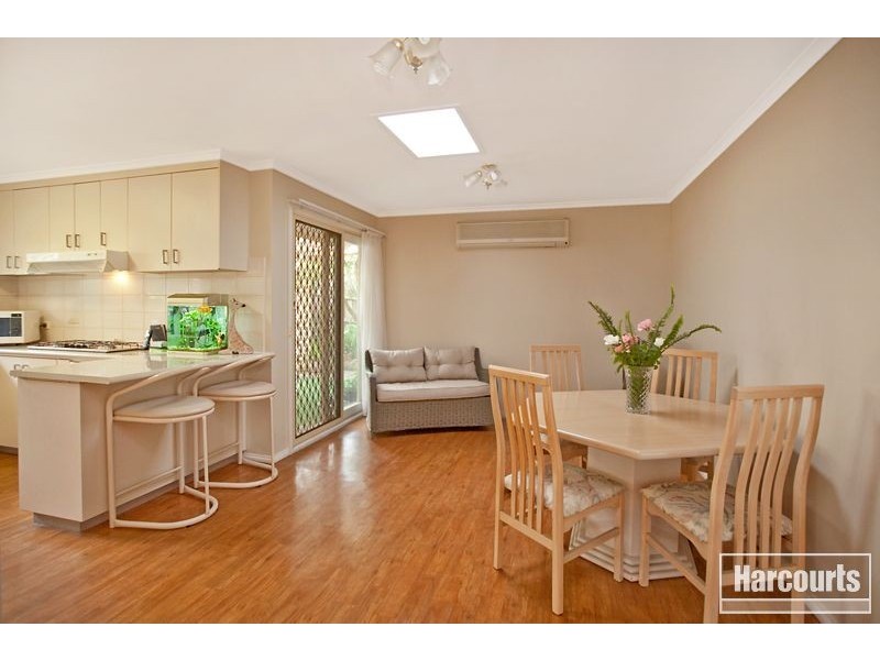 4 Highland Drive, Pakenham VIC 3810