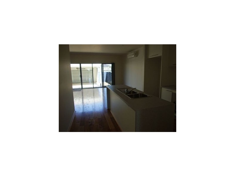 6 Acorn Lane, Pakenham VIC 3810